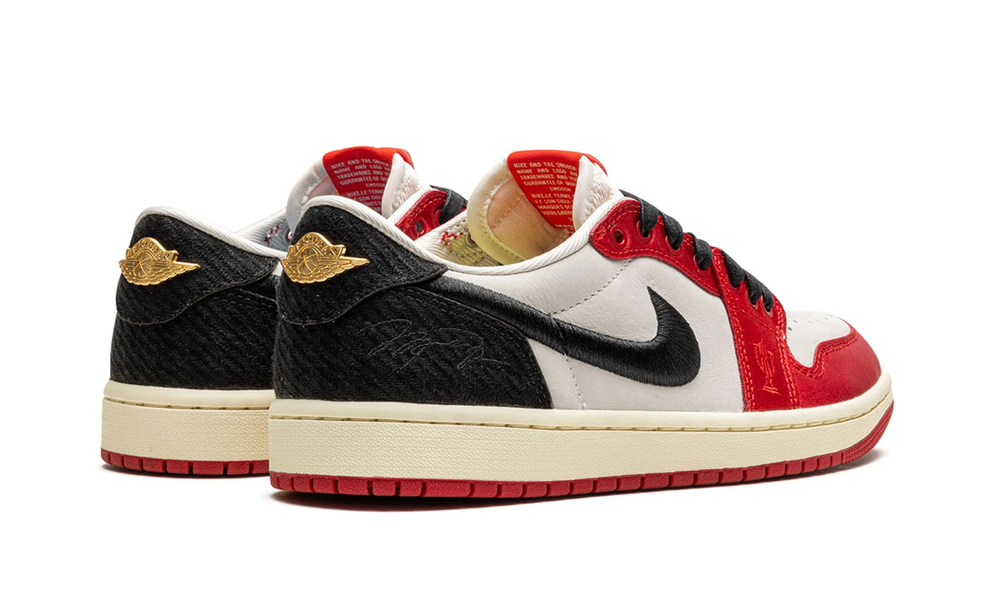 Jordan 1 Retro Low OG "Trophy Room Away"