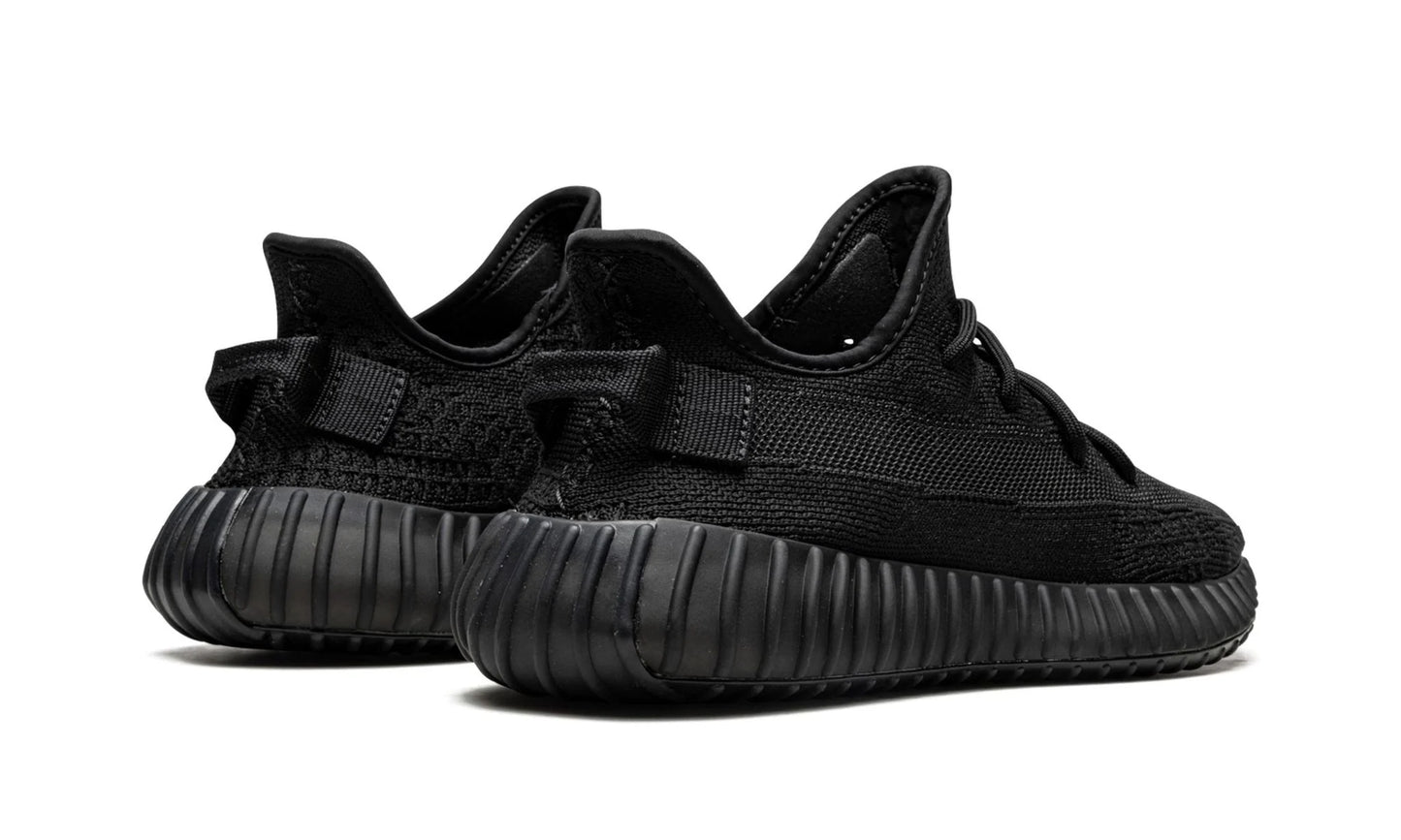 Yeezy 350 Boost "Onyx"