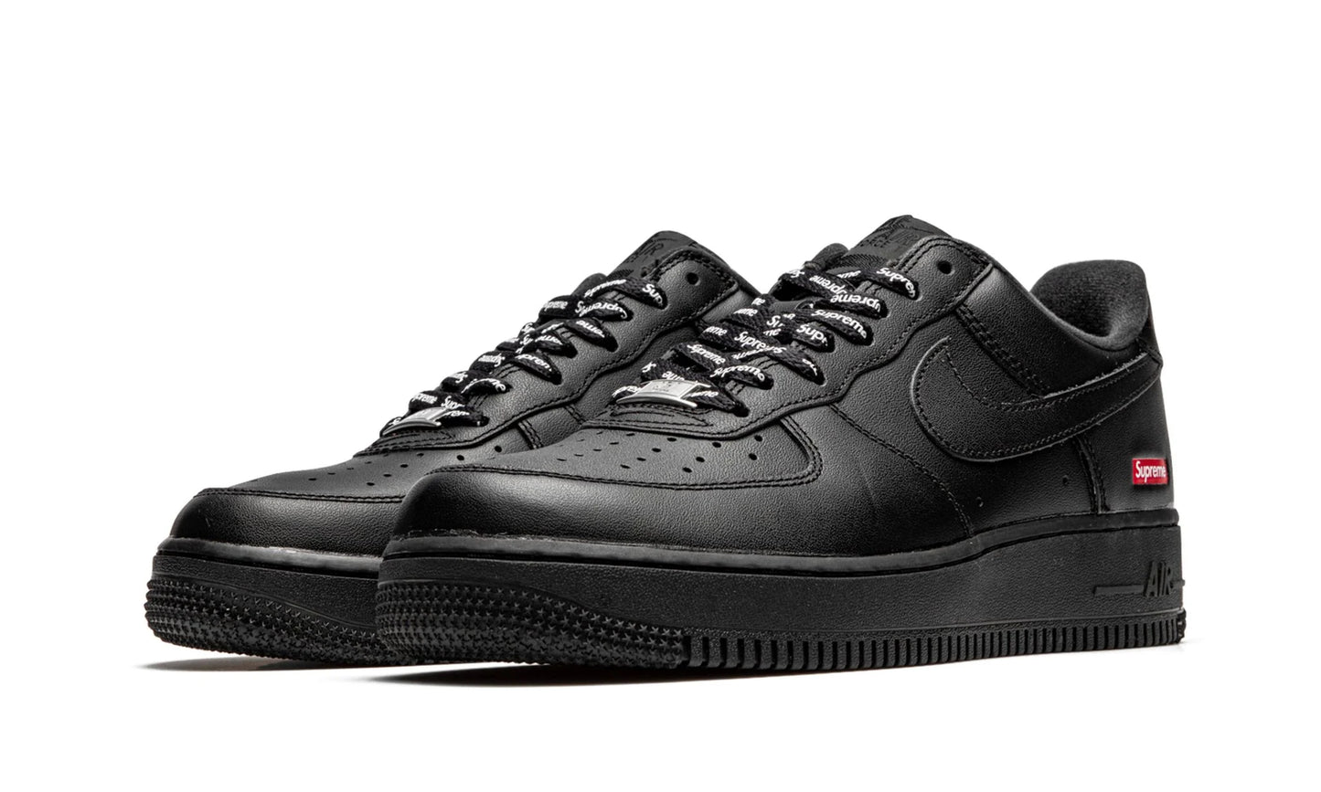 Air Force Low x Supreme "Black"